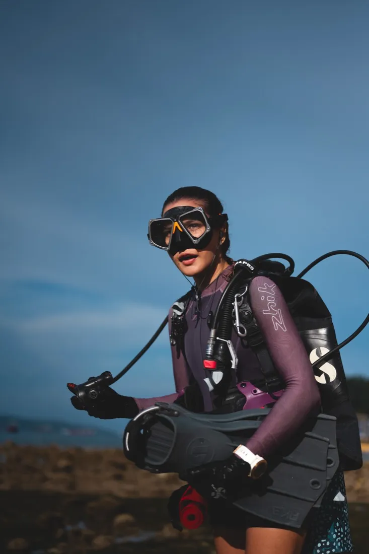 Caro Santamaria underwater in scuba gear